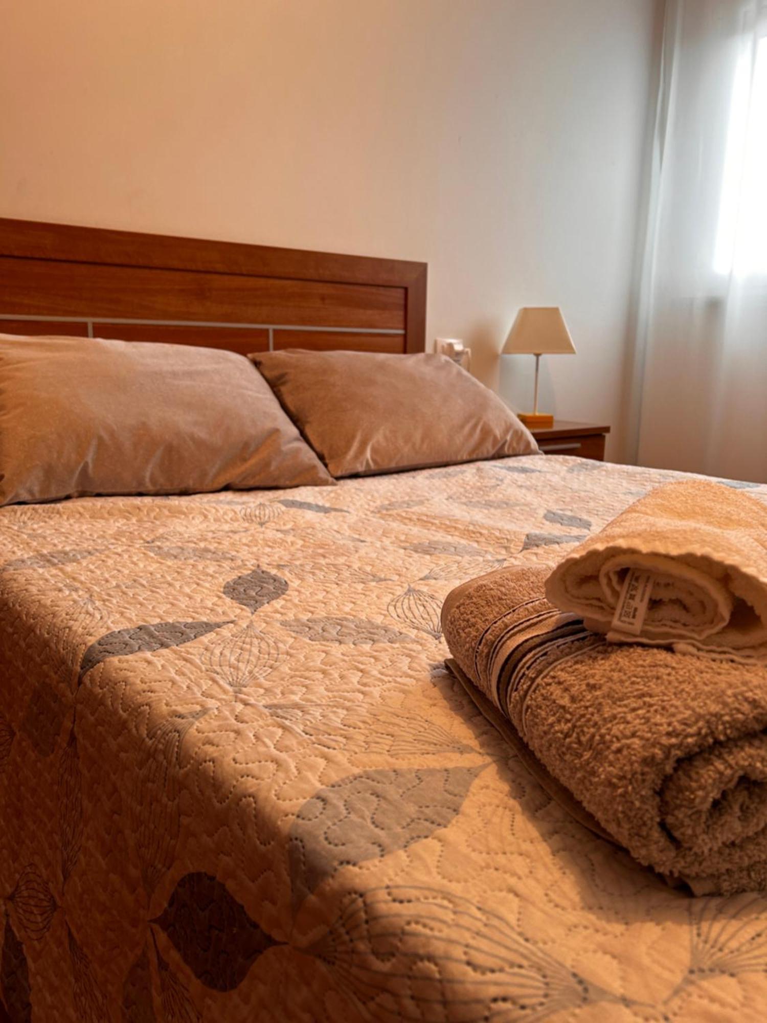 Outes Centro Appartement Serra De Outes Buitenkant foto